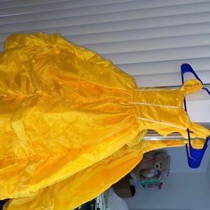 Beautiful Disney princess belle like dress